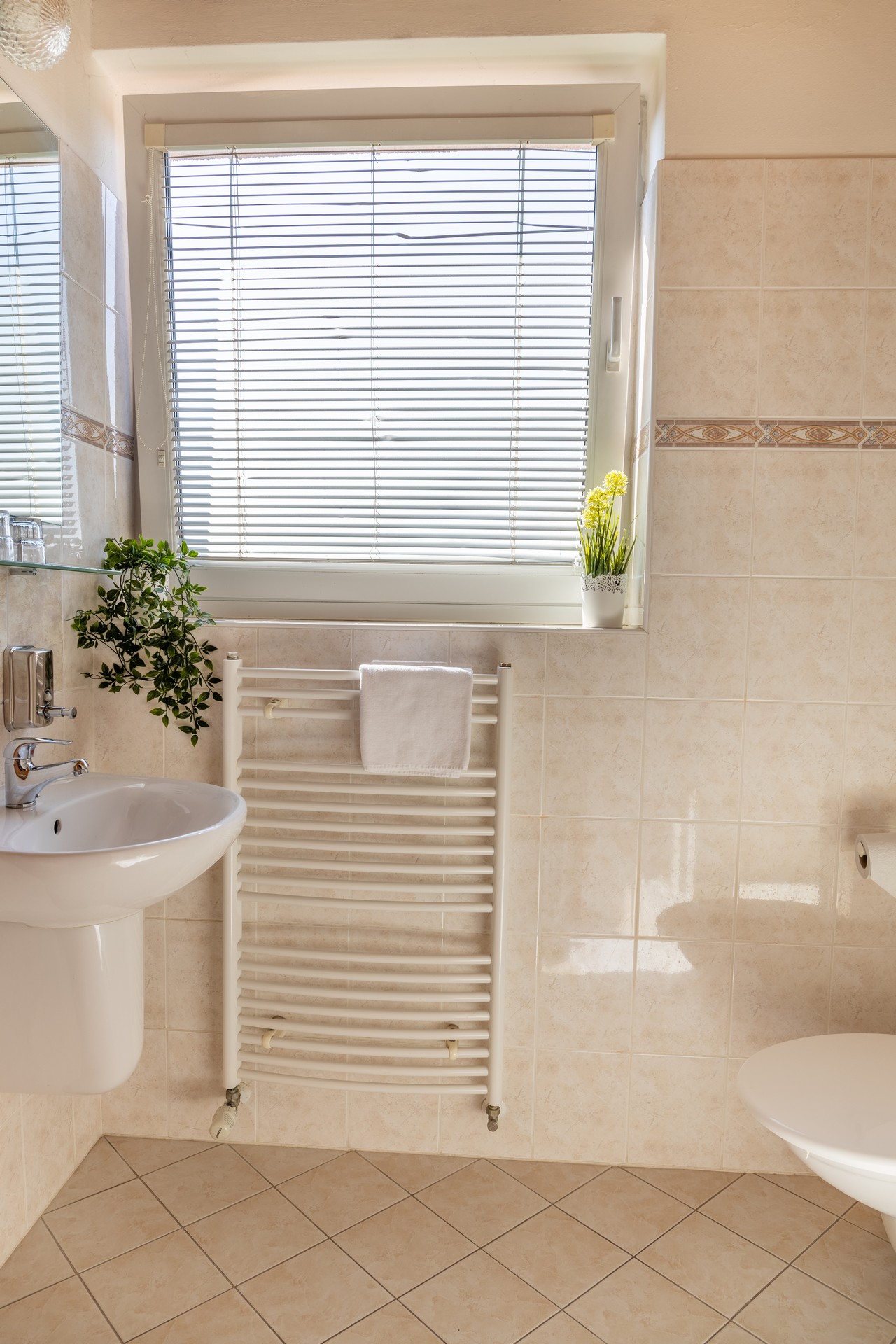 Bathroom — view 2